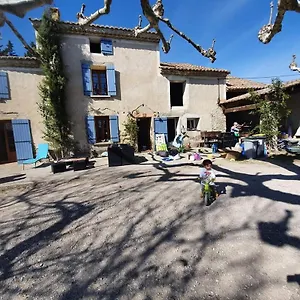 Couette-café La Ferme Des Demoiselles, Sarrians